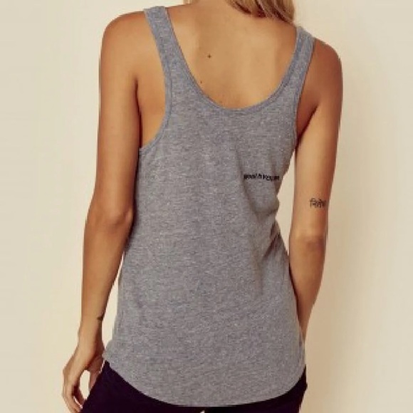 good hYOUman // gray ‘pets are people too’ tank - Picture 6 of 7